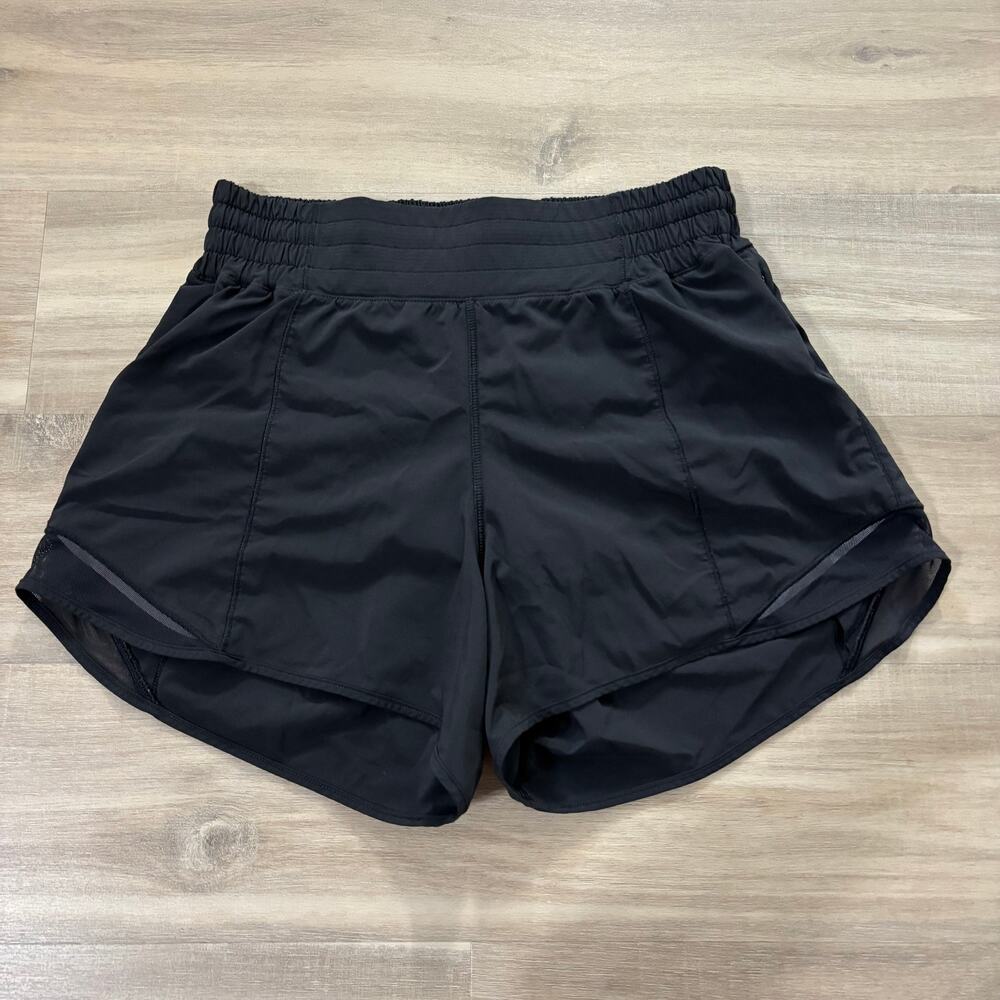 Lululemon Hotty Hot Short *High-Rise Long 4" Women Size 6 Black